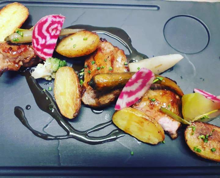 Araignée de veau grillé, navets boules d'or et betteraves  Cavaillon